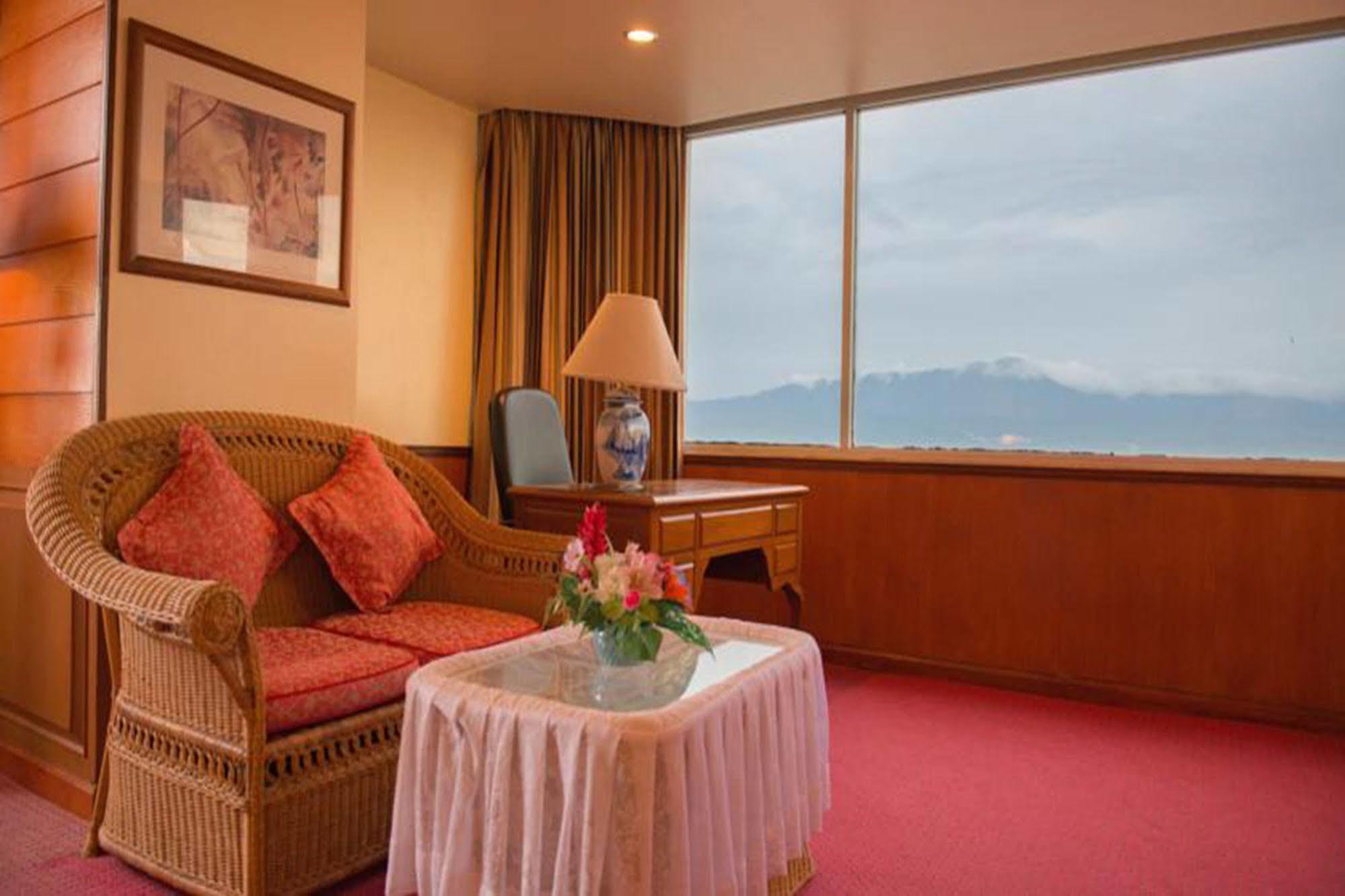 Phayao Gateway Hotel Exteriör bild